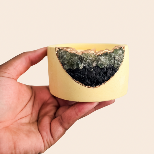 Mai Mai IV Candle